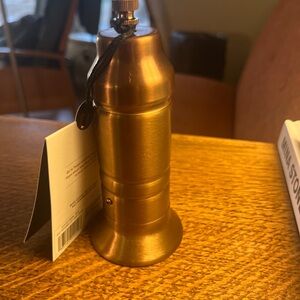 NWT Hearth & Hand Magnolia Pepper Grinder. Stainless Steel with Copper finish